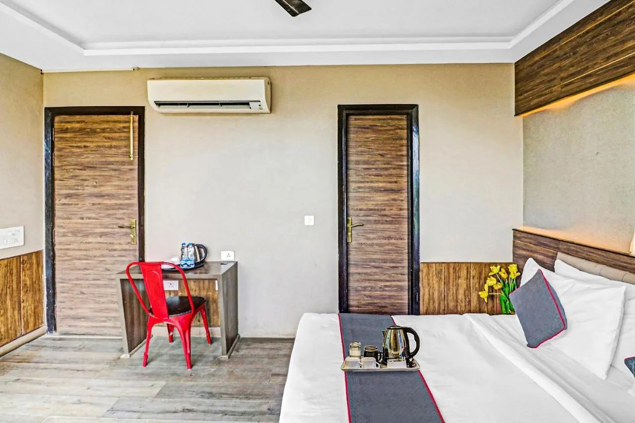 Townhouse 450 Dwarka Hotel Delhi  Delhi (National Capital Territory of India)